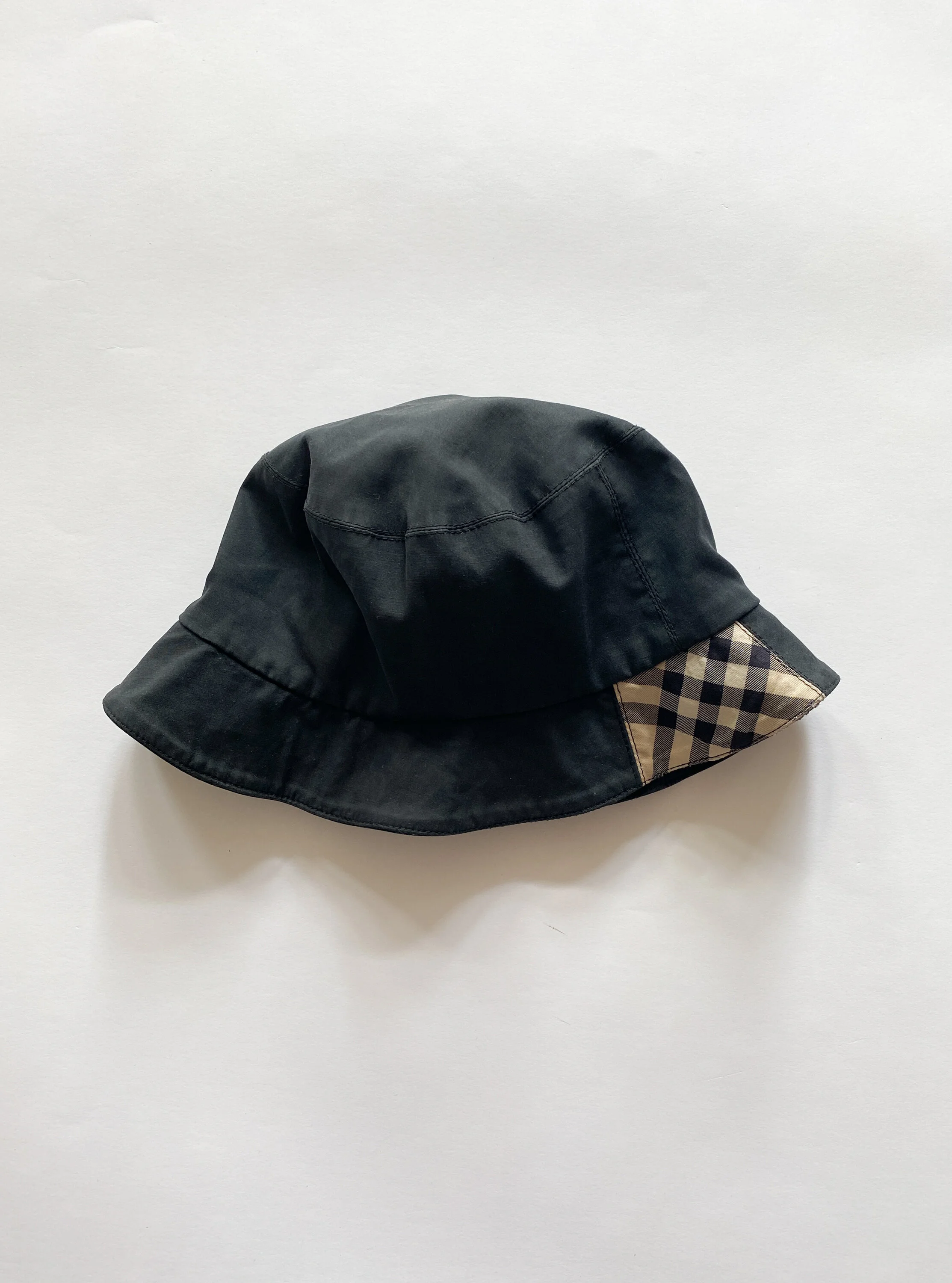 Y2K Burberry Cotton Bucket Hat Wayward Collection